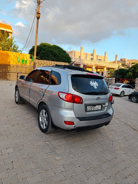 هيونداي سانتافي 2008 - صورة 2
