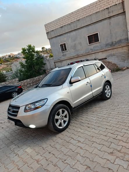 هيونداي سانتافي 2008 - صورة 3