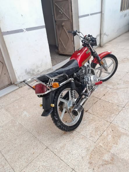 ياماها 150 2025 - صورة 5