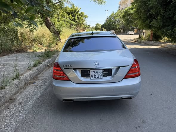 ميرسيدس S500 2011 - صورة 2