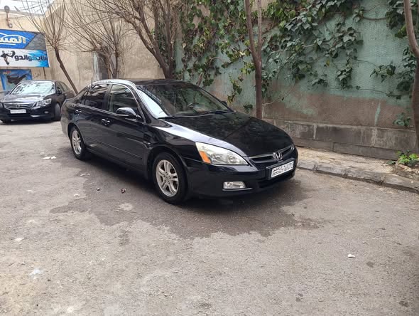 هوندا أكورد 2007 - صورة 4