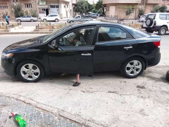 كيا فورتي 2010 - صورة 3