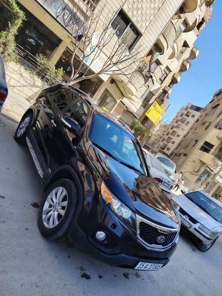 كيا سورينتو 2012 - صورة 1