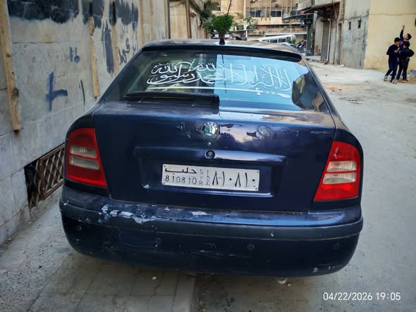 سكودا اوكتافيا 2001 - صورة 2