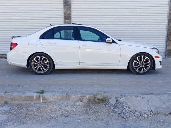 مرسيدس C300 2014 - صورة 3