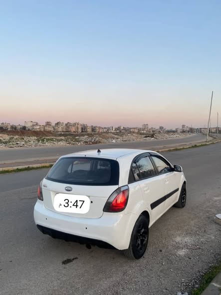 كيا ريو 2007 - صورة 2