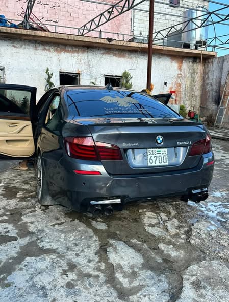 بي إم دبليو 520 i 2013 - صورة 4