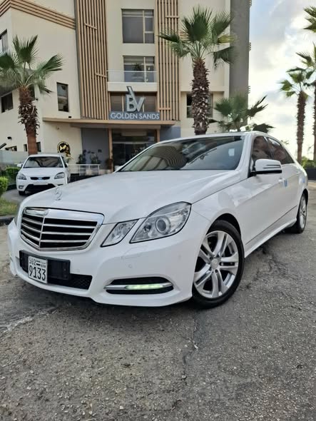 مرسيدس E220 2013 - صورة 2
