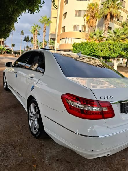 مرسيدس E220 2013 - صورة 5