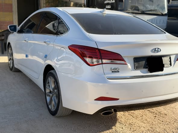 هونداي i40 2012 - صورة 2