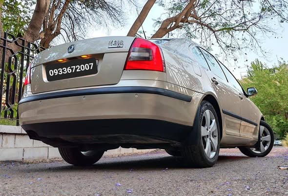 سكودا اوكتافيا 2007 - صورة 3