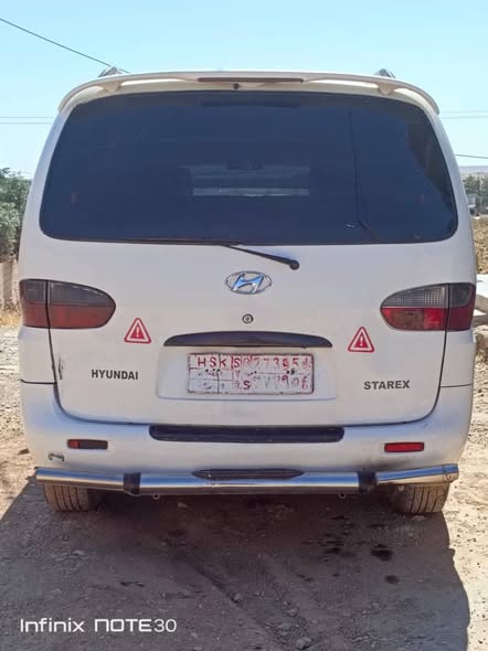 هيونداي H-1 2003 - صورة 5