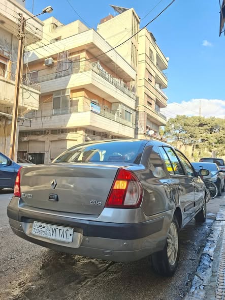 رينو كليو 2006 - صورة 1