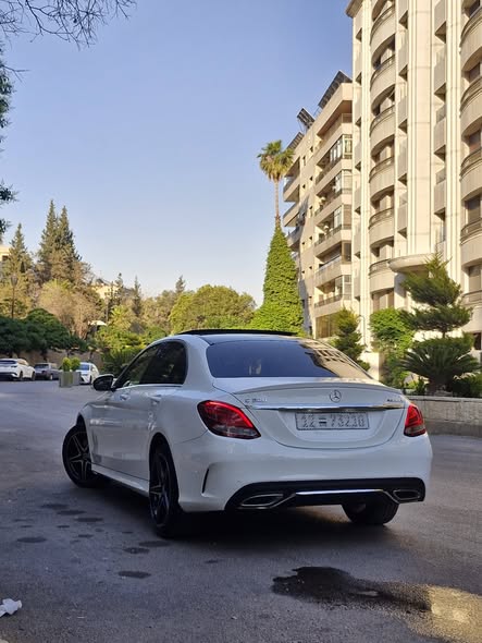 مرسيدس C300 2016 - صورة 5