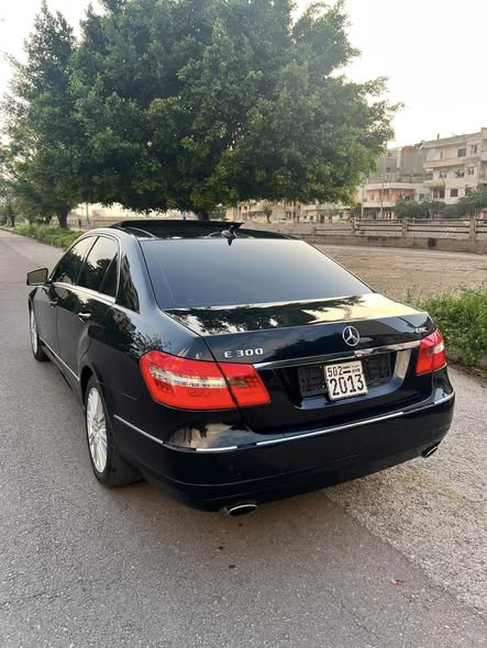 مرسيدس E300 2012 - صورة 5