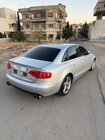 أودي A4 2011 - صورة 3