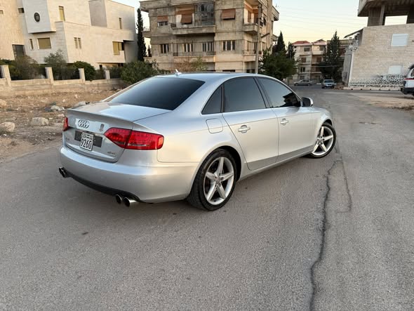 أودي A4 2011 - صورة 4
