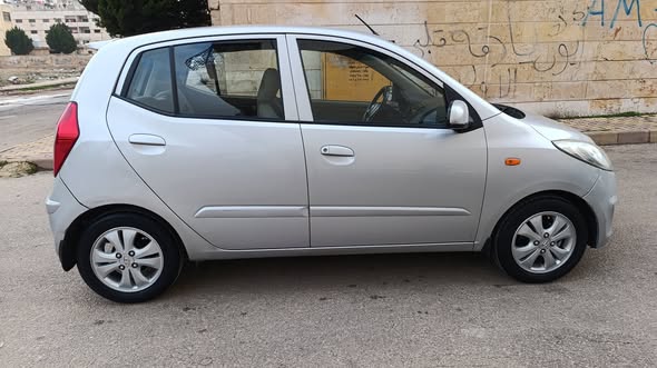 هيونداي اي تن 2012 - صورة 5
