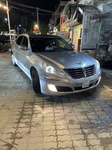 هيونداي سنتينيال 2012 - صورة 2
