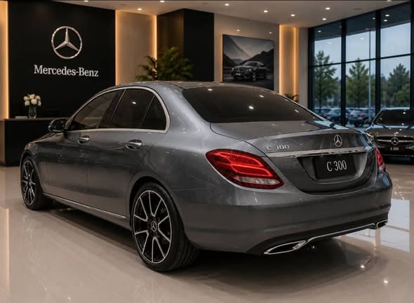 مرسيدس C300 2018 - صورة 3