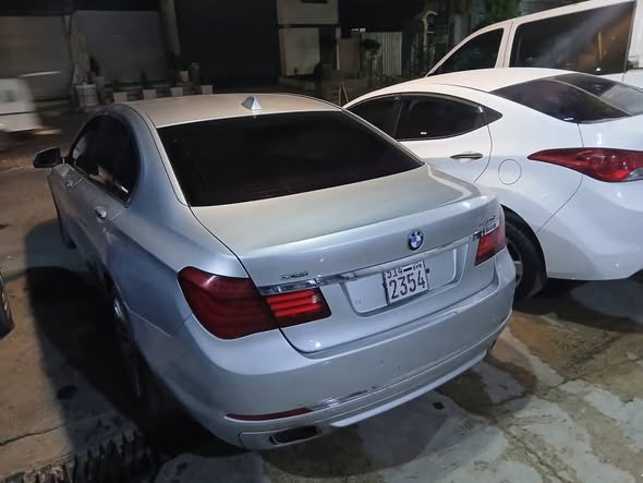 بي إم دبليو 740 2014 - صورة 3