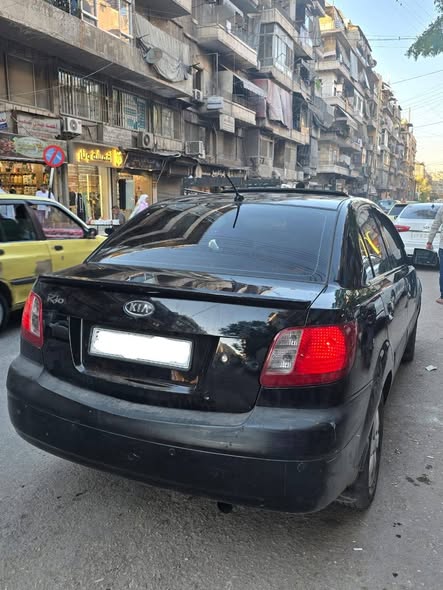كيا ريو 2009 - صورة 2