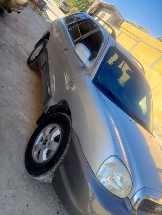 هيونداي سنتافي 2005