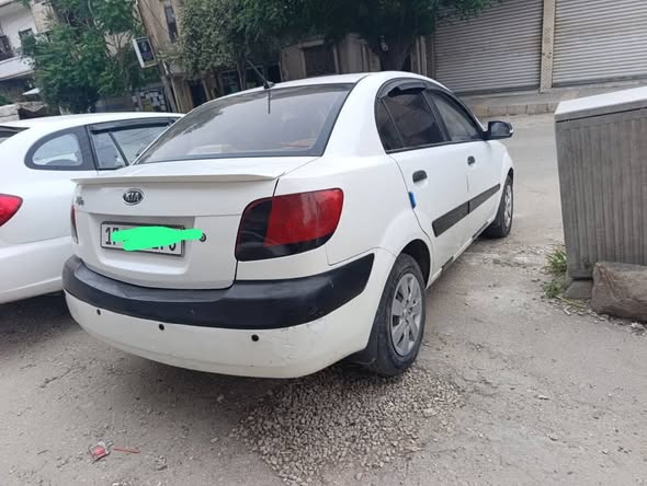 كيا ريو 2009 - صورة 4