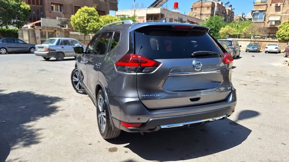 نيسان روج 2019 - صورة 2