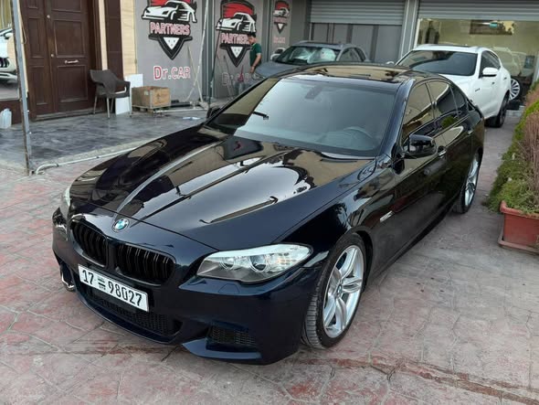 بي إم دبليو 550 2011 - صورة 4