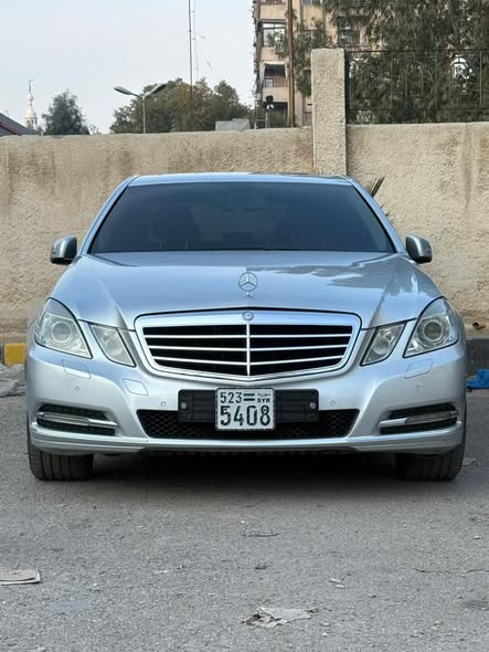 مرسيدس E350 2012 - صورة 1