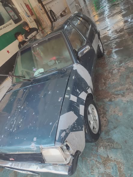 ميتسوبيشي كولت 1983 - صورة 4