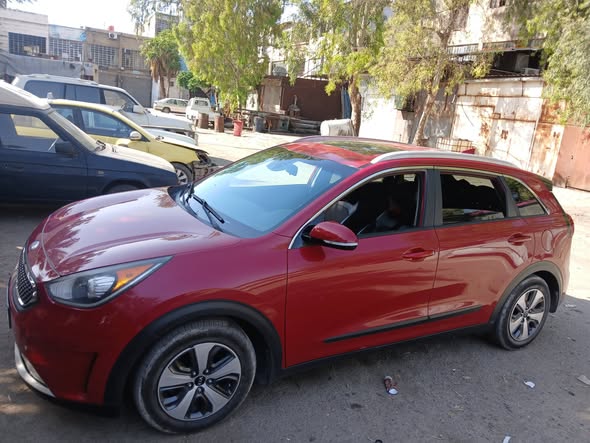 كيا نيرو 2018 - صورة 3