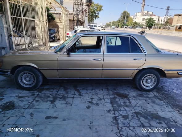 مرسيدس 280 1975 - صورة 2