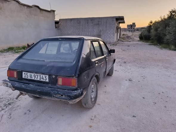 تويتا ستارليت 1983 - صورة 4