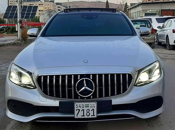 مرسيدس E300 2018 - صورة 1