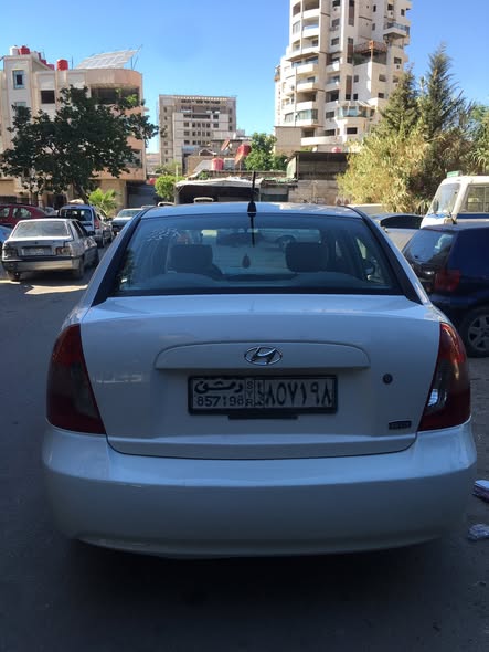 هيونداي فيرنا 2007 - صورة 2