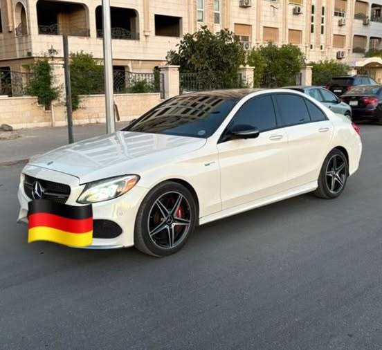مرسيدس C43 2017 - صورة 1