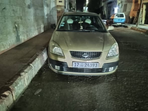 كيا ريو 2010 - صورة 5
