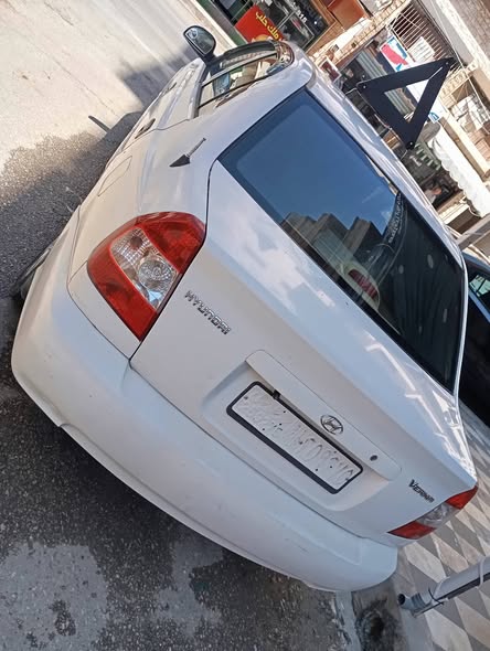 هونداي فيرنا 2009 - صورة 4