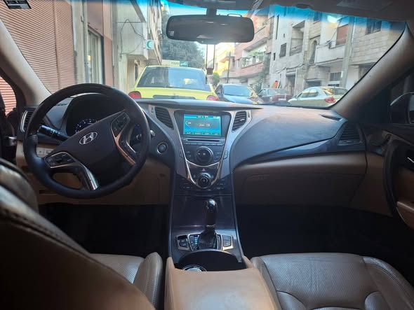 هيونداي أزيرا 2014 - صورة 2