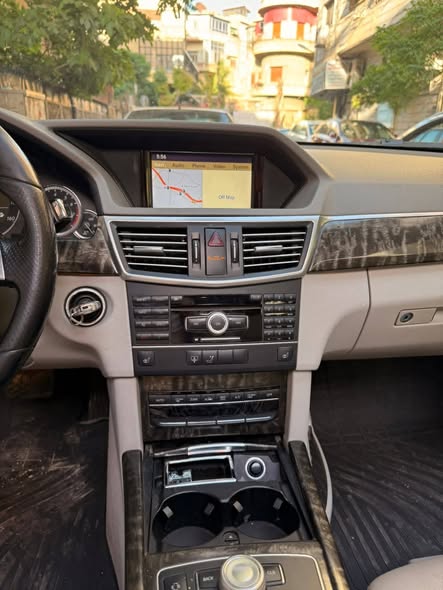 مرسيدس E350 2011 - صورة 4