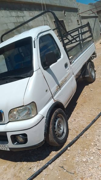 جين بي جين بي 2012 - صورة 2