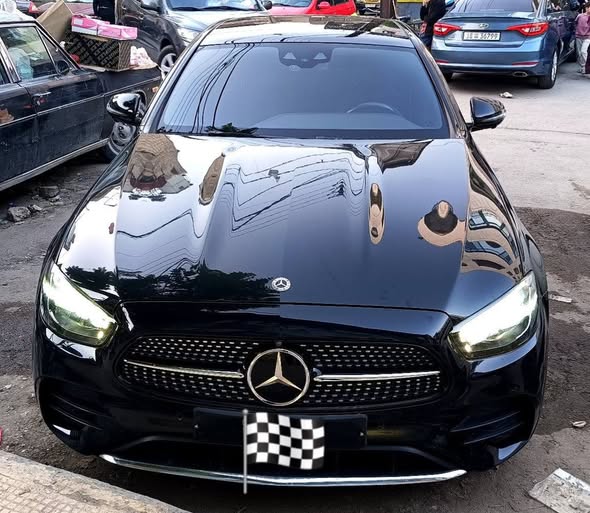 مارسيدس E350 2021 - صورة 5