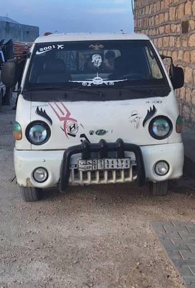 هونداي H-100 2001 - صورة 3