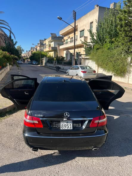 مرسيدس إي 350 2012 - صورة 4