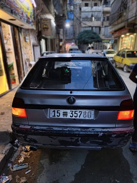 سكودا فابيا 1997 - صورة 2