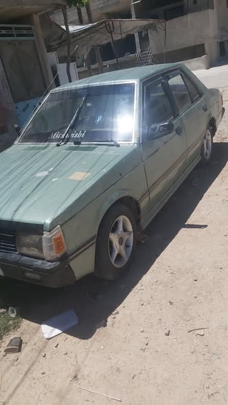 ميتسوبيشي لانسر 1983 - صورة 2
