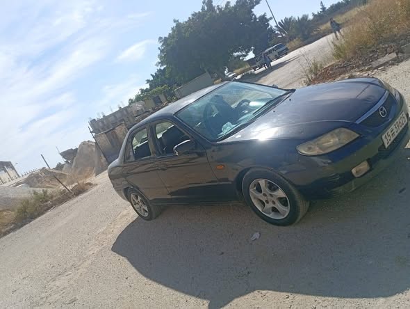 مازدا 323 2003 - صورة 2