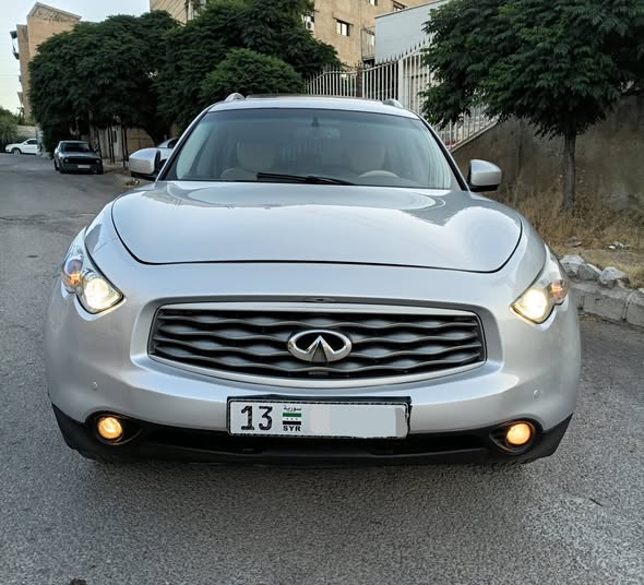 انفنتي FX35 2012 - صورة 5